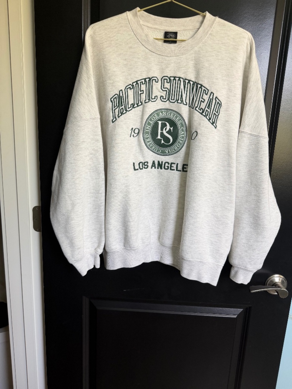 PacSun sweatshirt size s